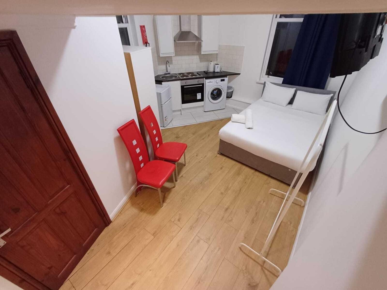 Modern Studios Queenspark Londres Quarto foto